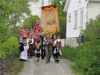 Nyhetsbrev med revidert Program, Kiosktilbud og Lotterigevinster